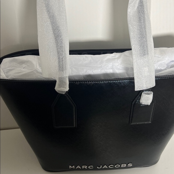 NWT Marc Jacobs Black Tote - Picture 7 of 14